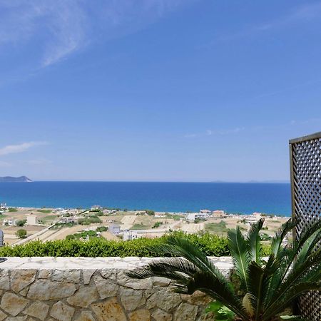 Villa Pasifai Mourteri Exterior photo