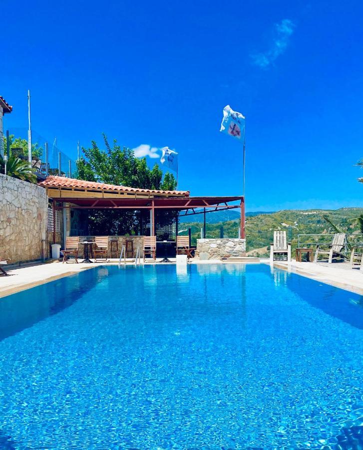 Villa Pasifai Mourteri Exterior photo