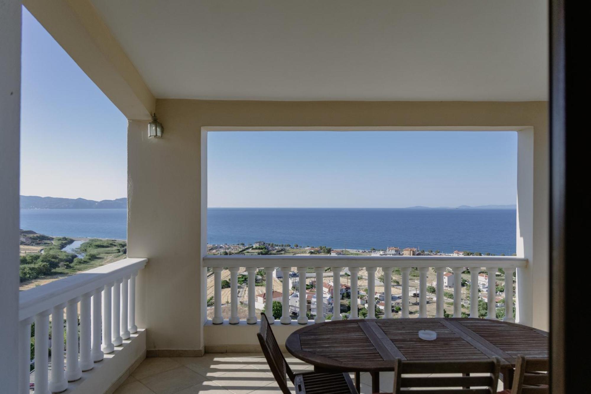 Villa Pasifai Mourteri Exterior photo